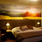 Au Coeur Du Spinois Hotel 3*