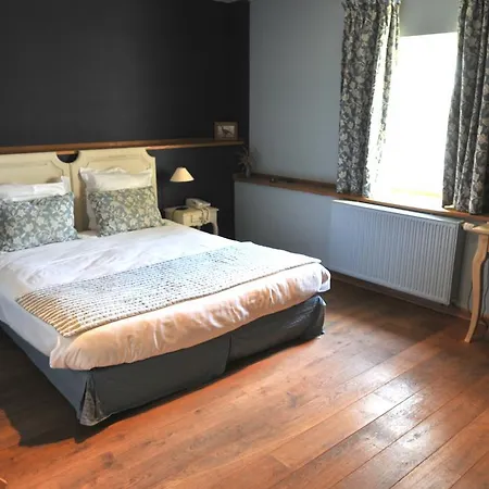 Au Coeur Du Spinois 호텔 3*