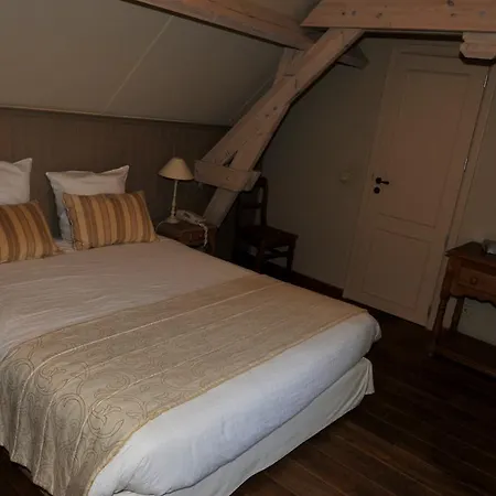 호텔 Au Coeur Du Spinois 3*