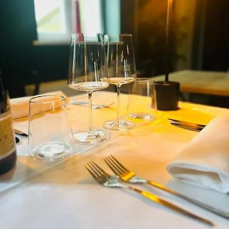 Au Coeur Du Spinois Hotel 3*