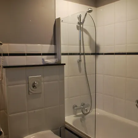 Au Coeur Du Spinois Hotel 3*