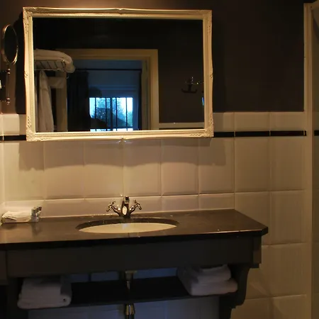 Au Coeur Du Spinois 3* 레베크로그농