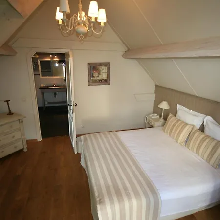 Au Coeur Du Spinois Hotel